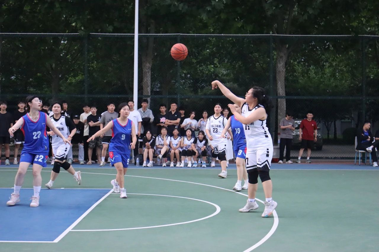 1c87184a9c81ce353aefc14546e28523.jpg