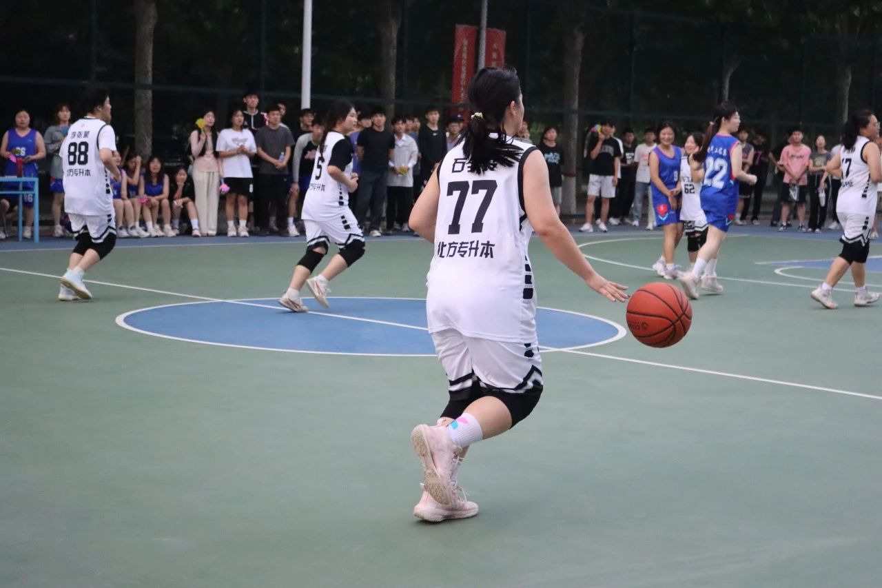 c9d3febcbe061aa1f0bdbe0dd02fb03c.jpg