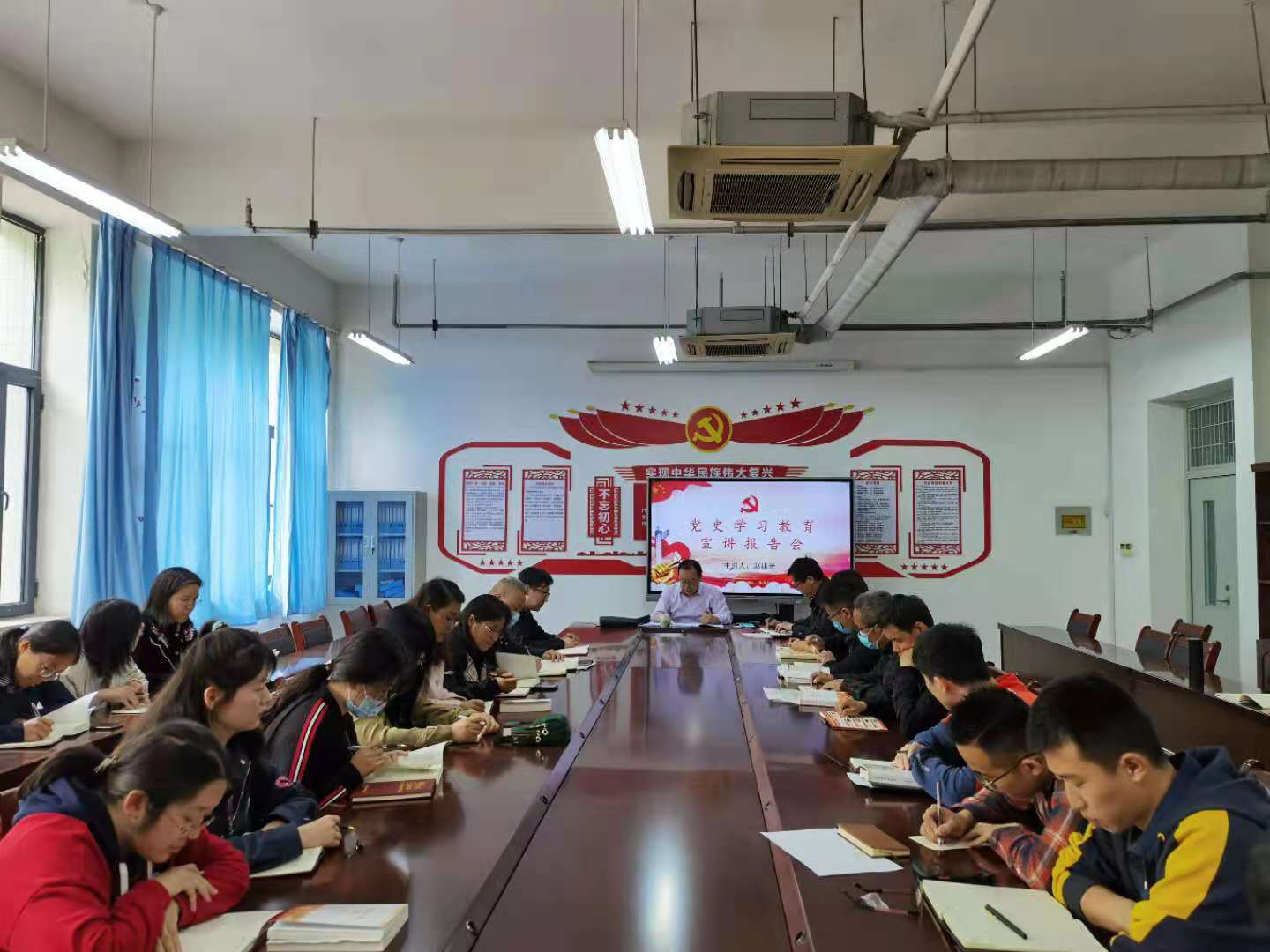图1.jpg