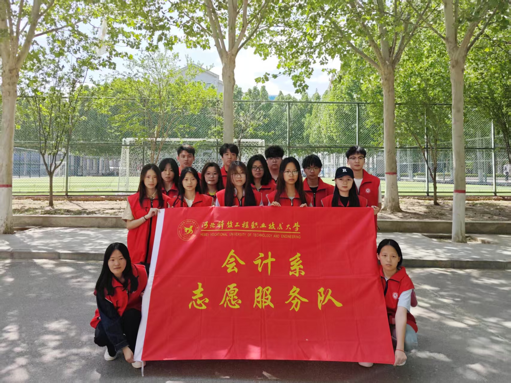 9d02db399a30541e3942cc348e950ee.jpg